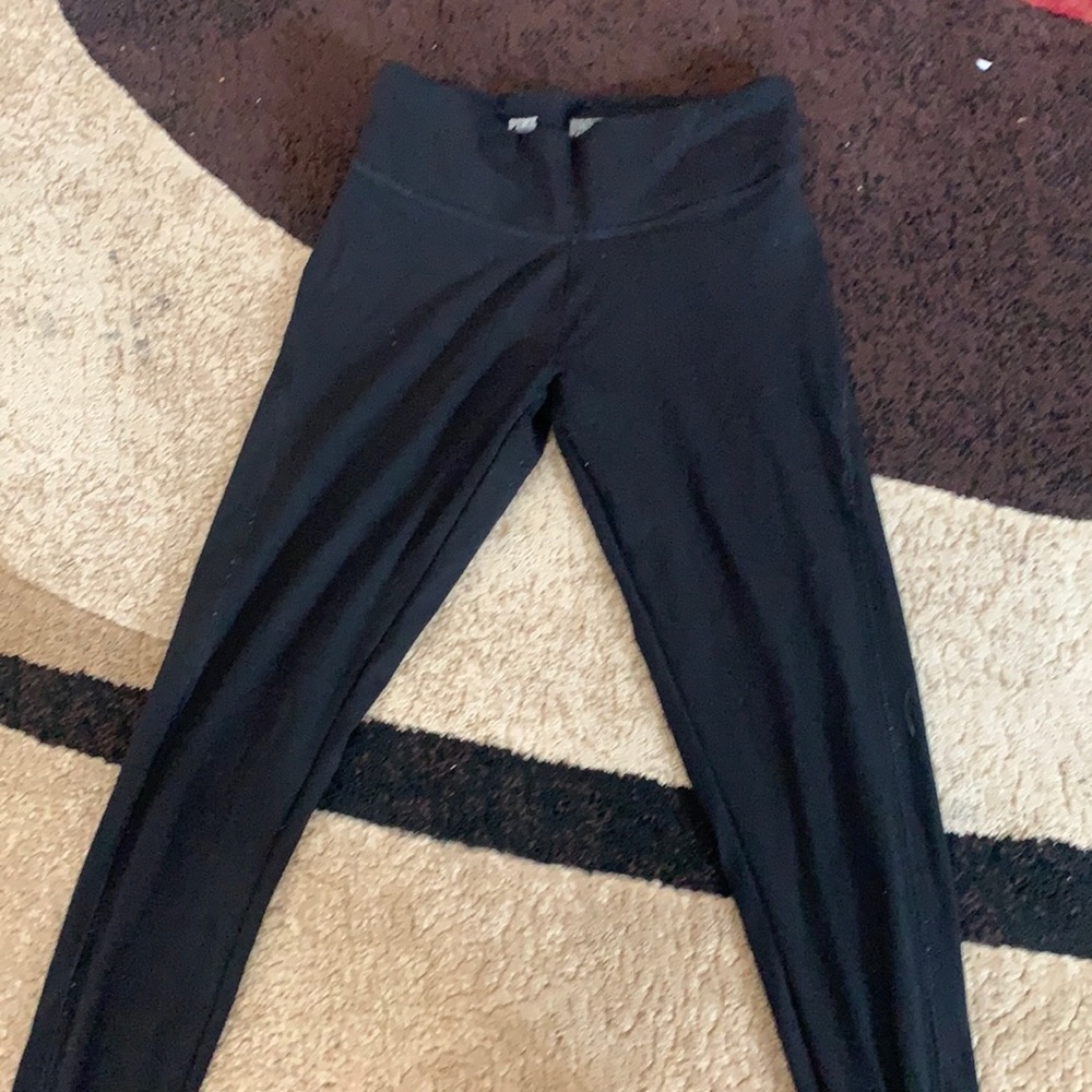 black leggings from pink